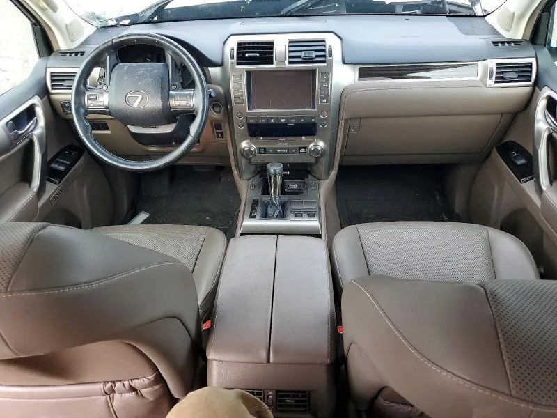 JTJBM7FX8J5206520 — 2018 LEXUS GX photo 8