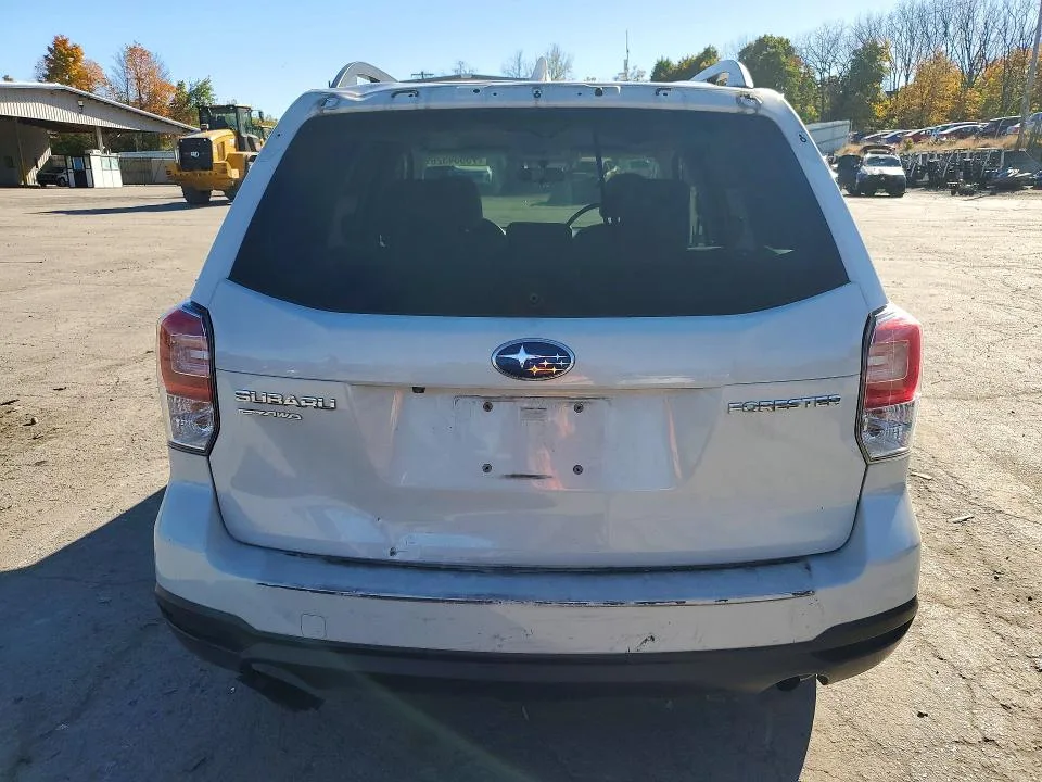 JF2SJAEC6JH427136 — 2018 SUBARU FORESTER photo 6