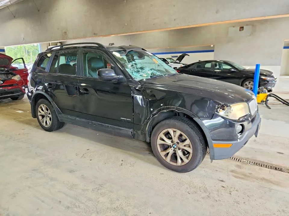 WBXPC9C40AWJ36980 — 2010 BMW X3 photo 4