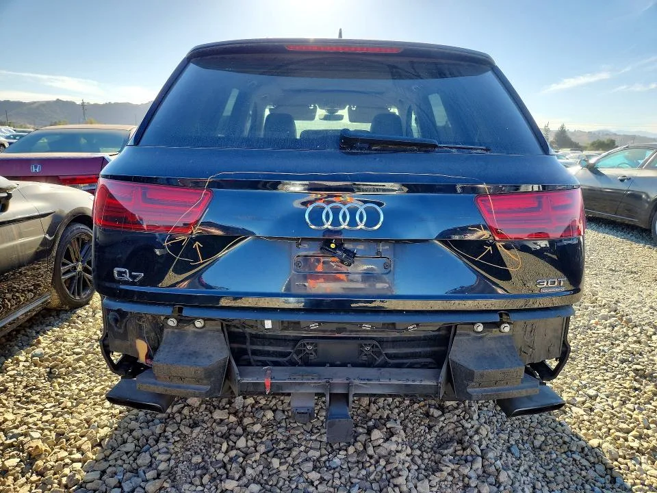 WA1LAAF70HD037438 — 2017 AUDI Q7 photo 6