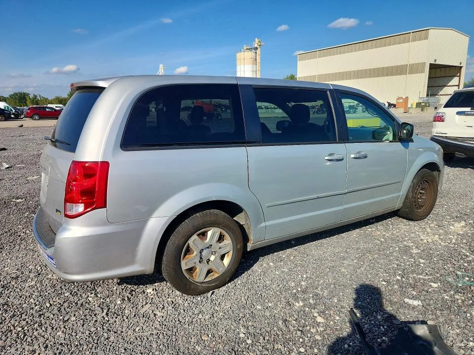 2C4RDGBG9CR333788 — 2012 DODGE GRAND CARAVAN photo 3