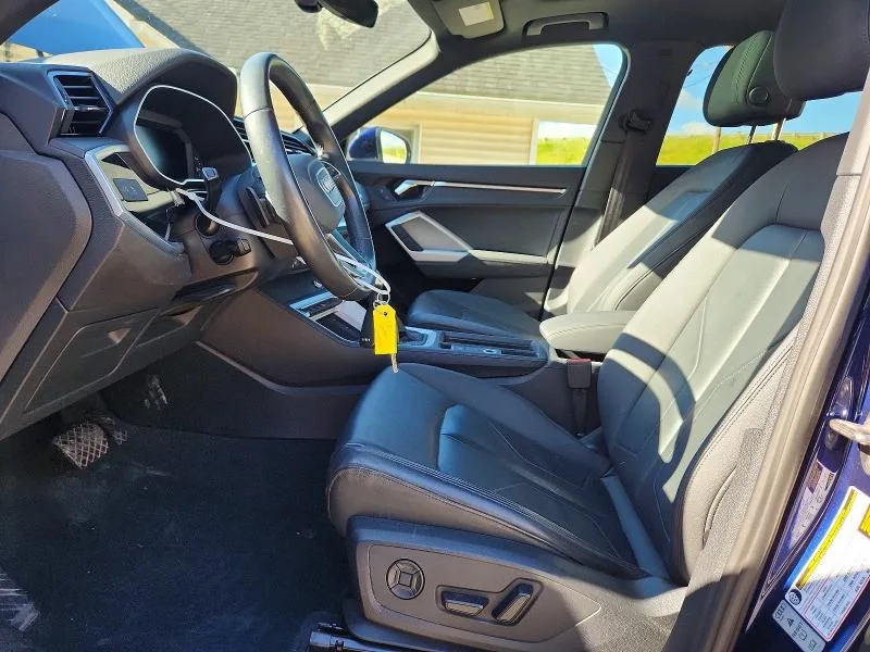 WA1EECF39N1148122 — 2022 AUDI Q3 photo 7