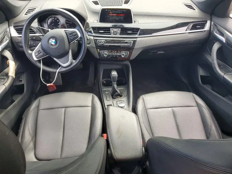 WBXHU7C56K5N49783 — 2019 BMW X1 photo 8