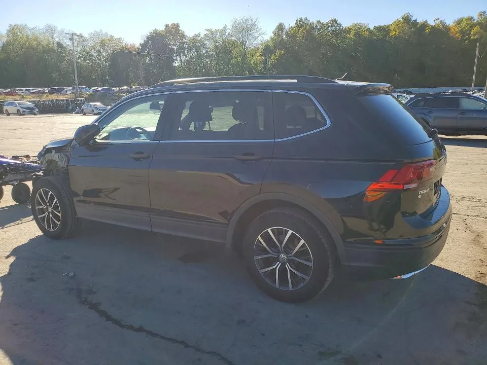 3VV2B7AX9KM164338 — 2019 VOLKSWAGEN TIGUAN photo 2
