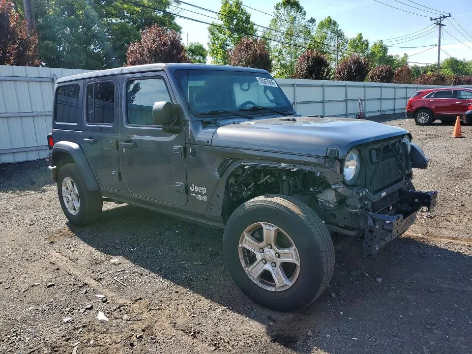1C4HJXDNXKW669116 — 2019 JEEP WRANGLER UNLIMITED photo 4