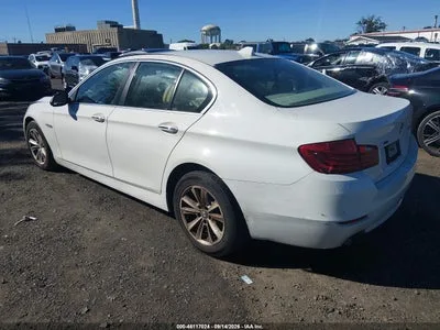 WBA5A7C52ED219140 — 2014 BMW 528I photo 3