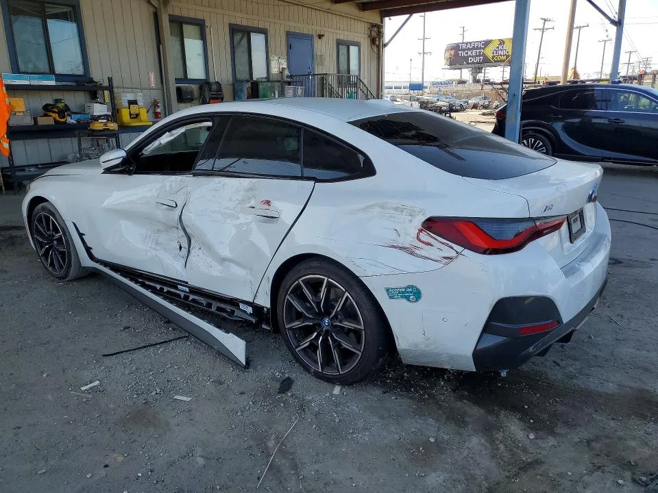 WBY73AW01RFS97937 — 2024 BMW I4 photo 2