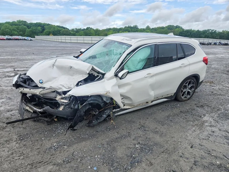 WBXHU7C38J5H41416 — 2018 BMW X1