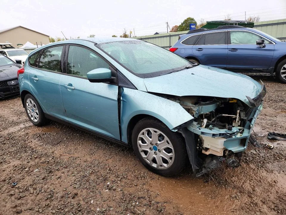 1FAHP3K2XCL213299 — 2012 FORD FOCUS photo 4