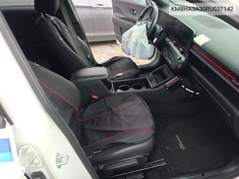 Photo 8 of vehicle VIN KM8HA3A30RU037142