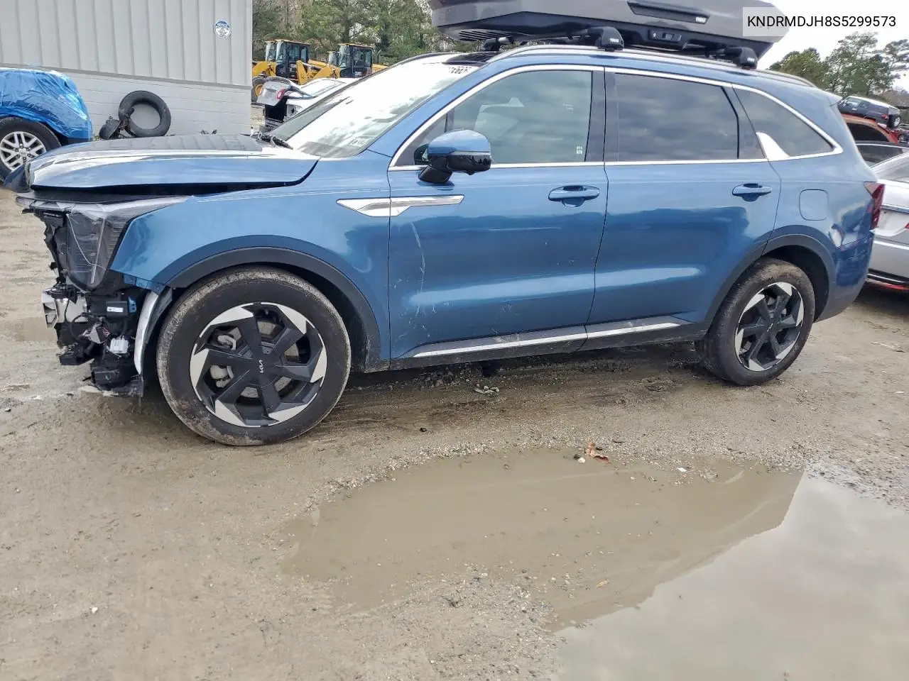 Photo 2 of vehicle VIN KNDRMDJH8S5299573