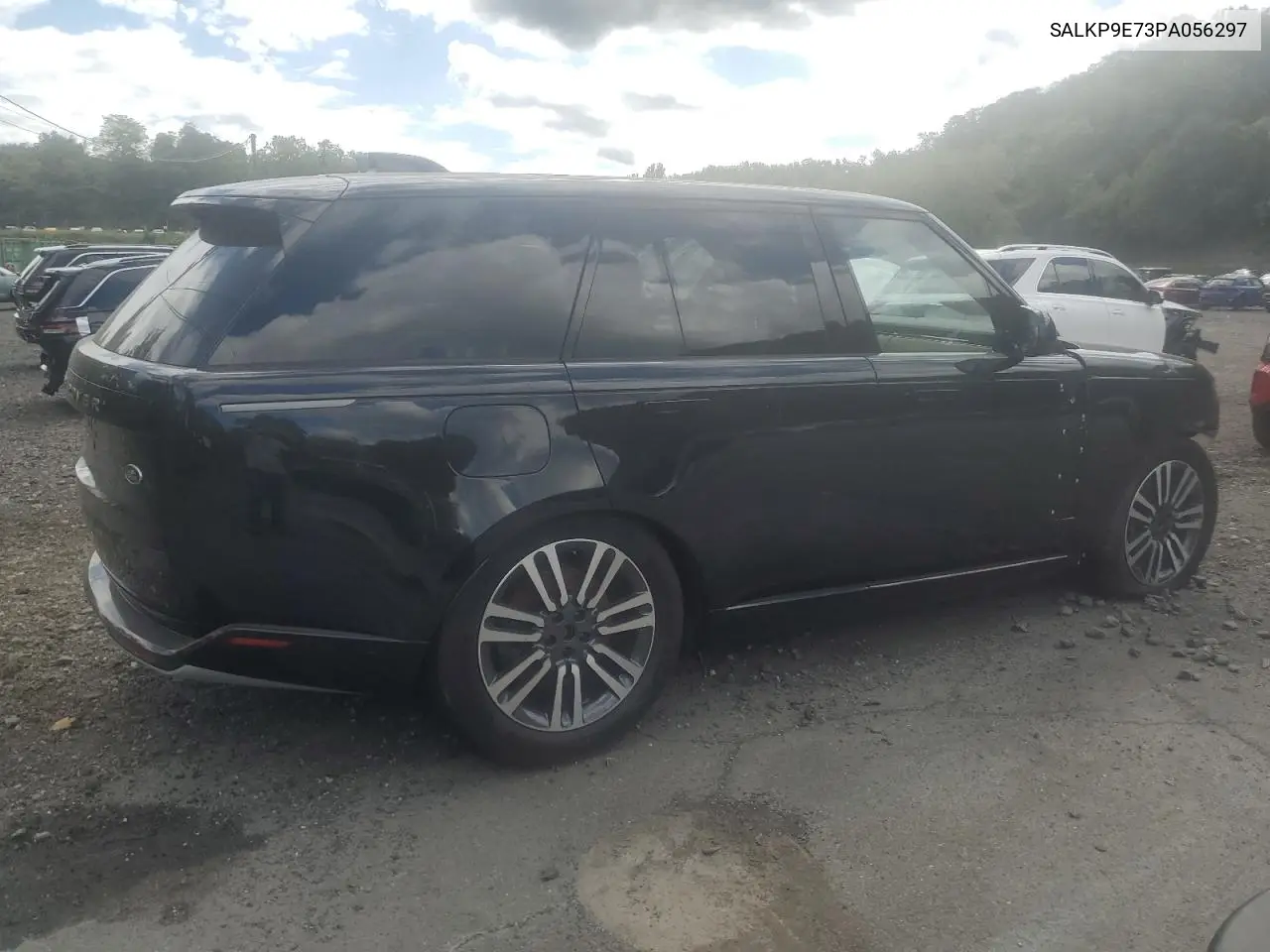 Photo 4 of vehicle VIN SALKP9E73PA056297
