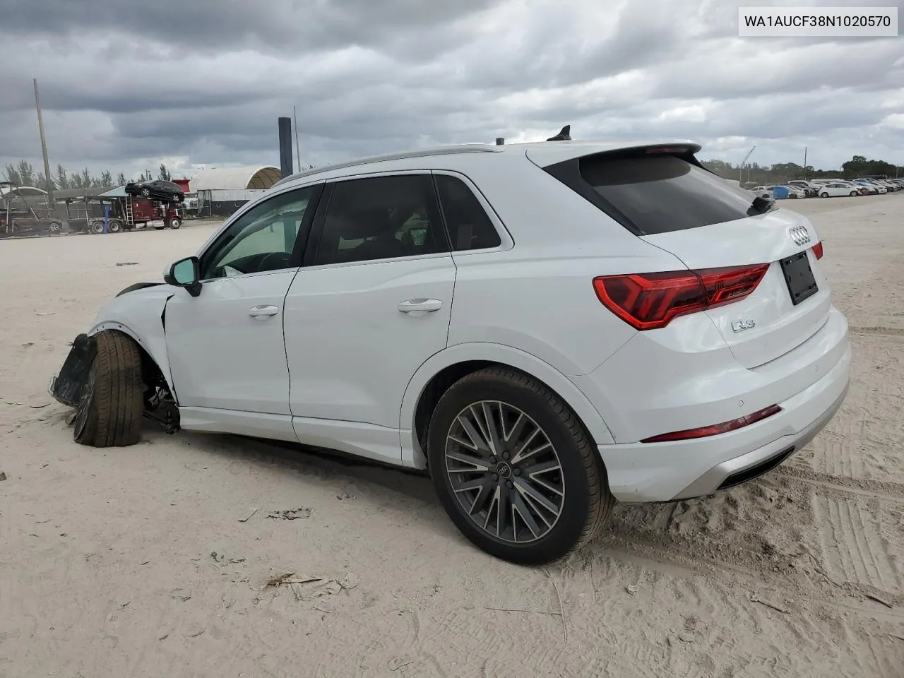 Photo 3 of vehicle VIN WA1AUCF38N1020570